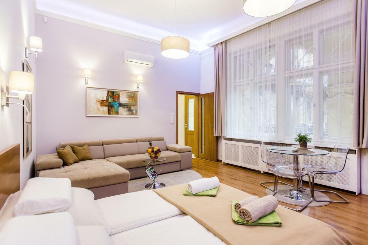 Downtown Design Flat Lägenhet Budapest Exteriör bild